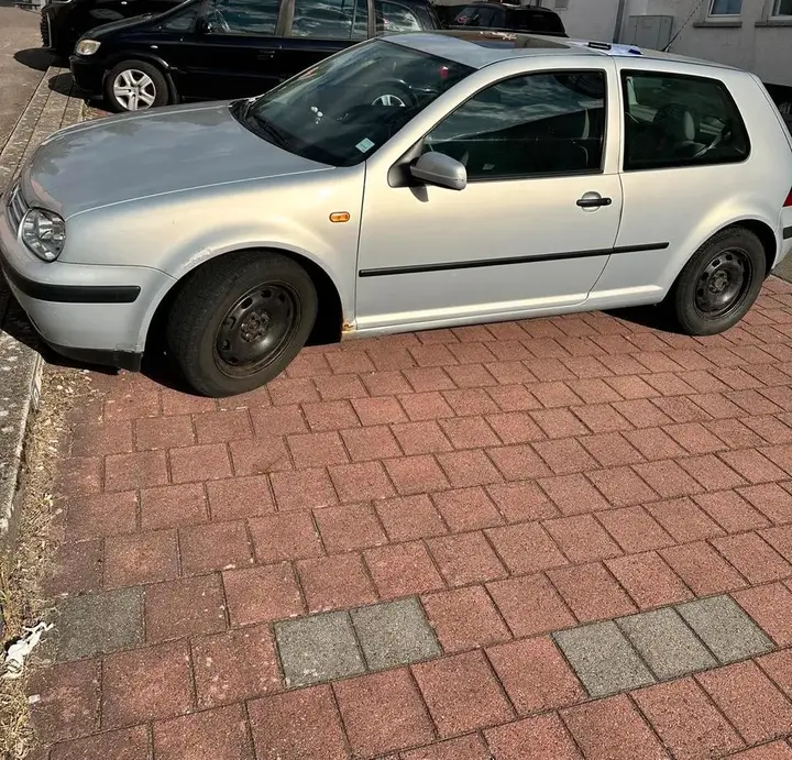 Volkswagen Golf 4