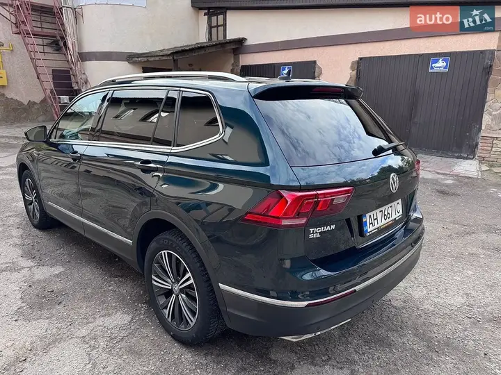 Volkswagen Tiguan 2018 photo 3
