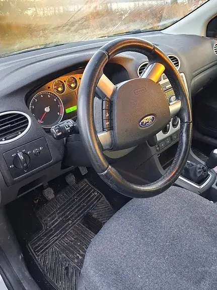Ford Focus 2007 photo 3