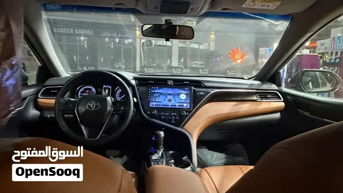 Toyota Camry 2018 photo 3