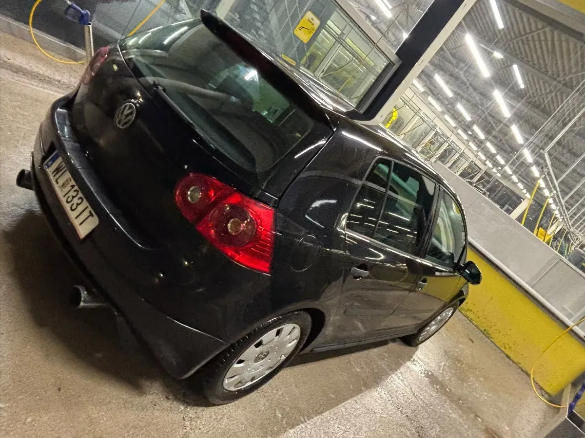 Volkswagen Golf 2004 photo 2