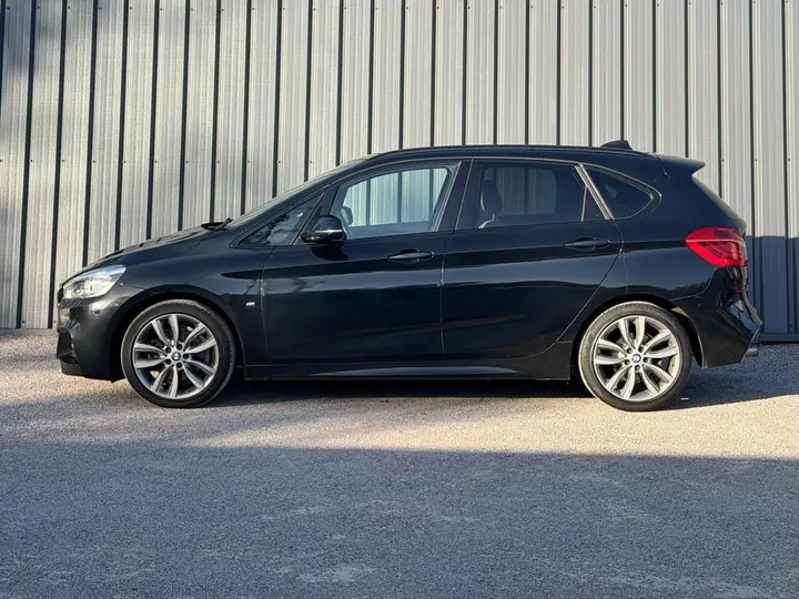BMW 2 Series Active Tourer 2016 photo 5