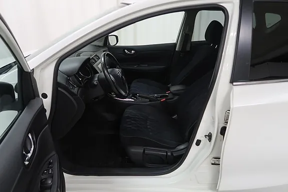 Nissan Pulsar 2015 photo 3
