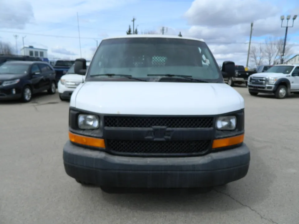 Chevrolet Express 2016 photo 3