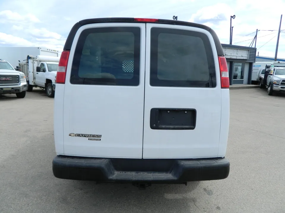 Chevrolet Express 2016 photo 5