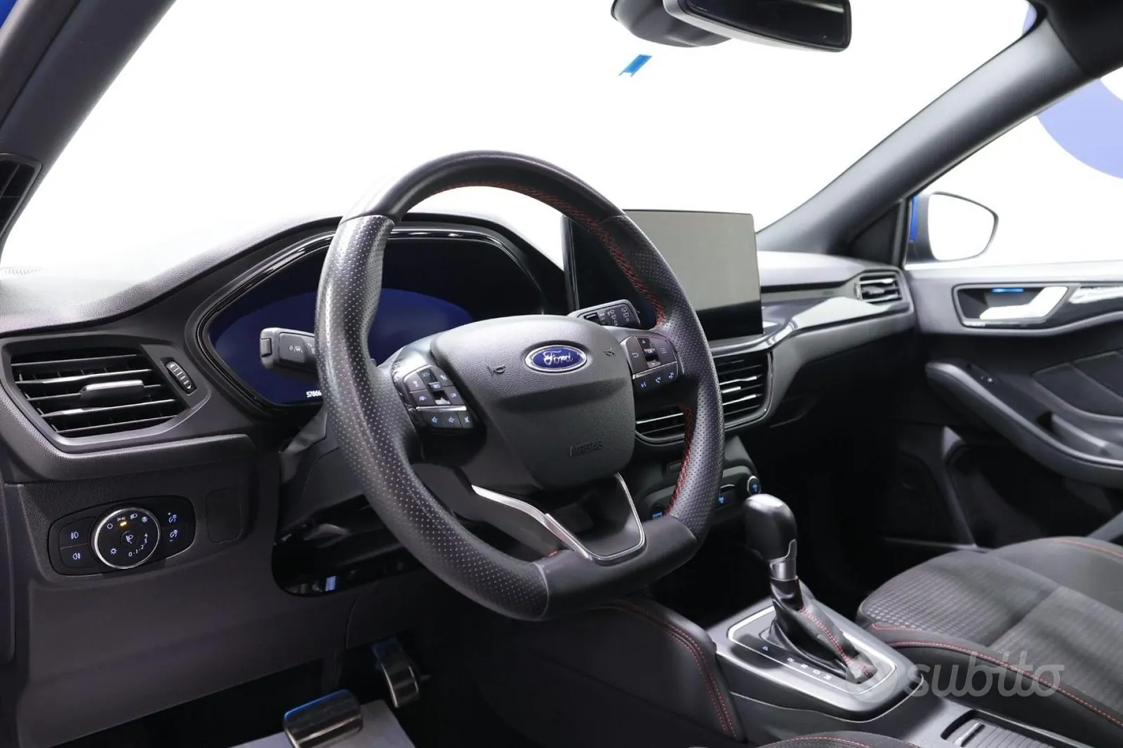 Ford Focus 2023 photo 5