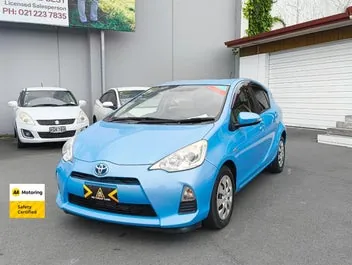 Toyota Aqua 2012 photo 4