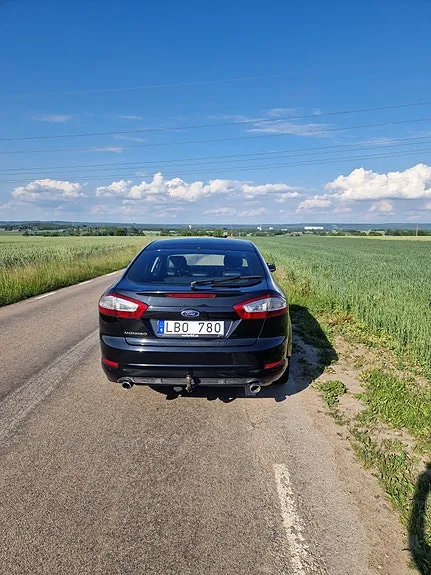 Ford Mondeo 2011 photo 4