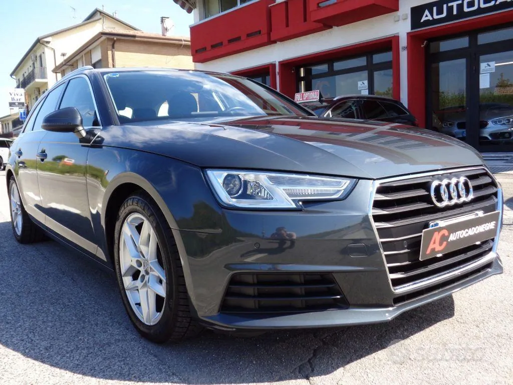 Audi A4 2017 photo 4