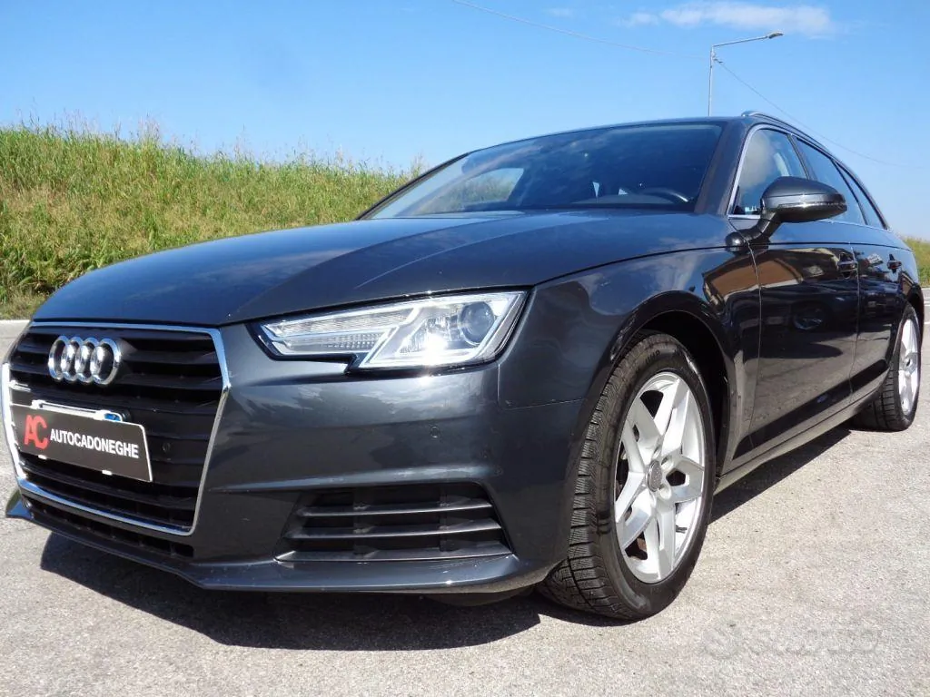 Audi A4 2017 photo 2