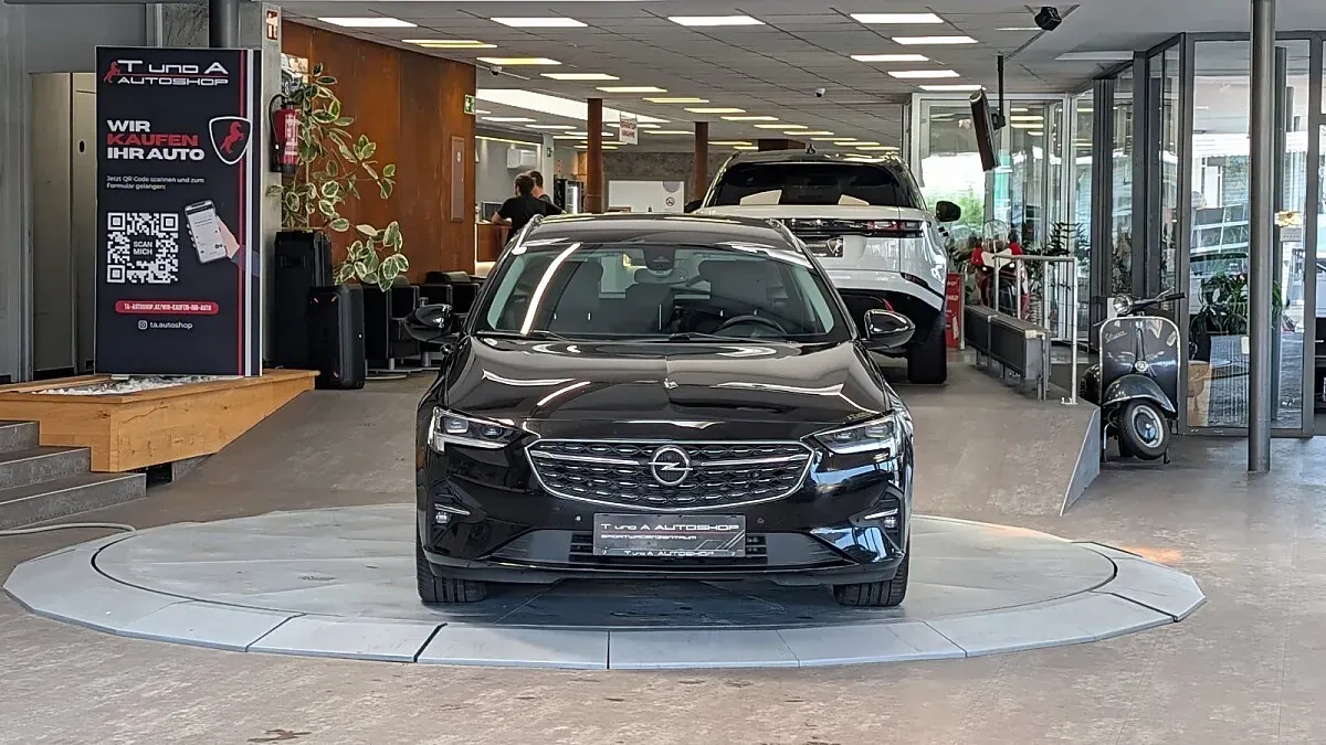 Opel Insignia 2021 photo 2