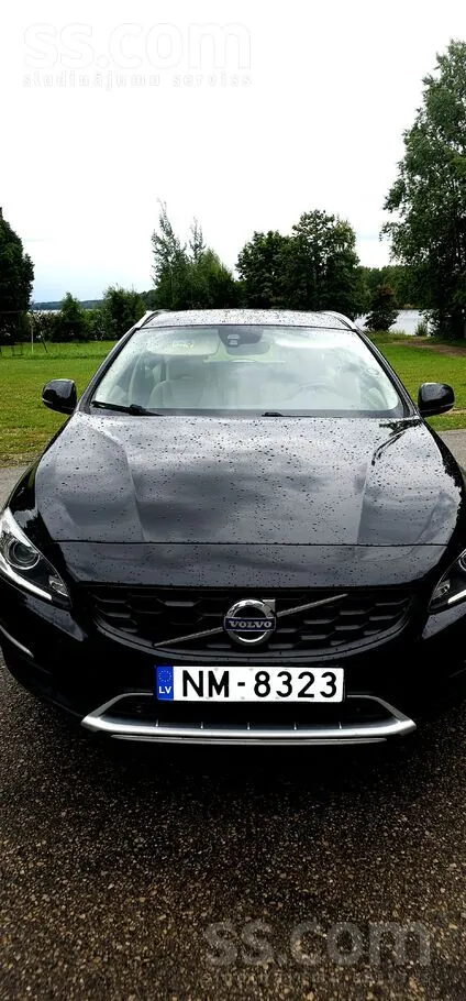 Volvo V60 2018 photo 2
