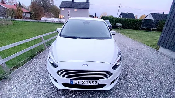 Ford S-Max 2016 photo 4
