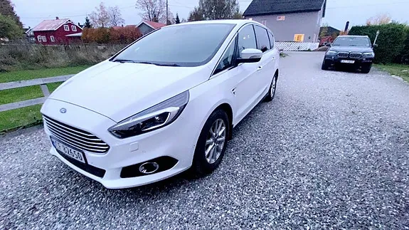 Ford S-Max 2016 photo 3