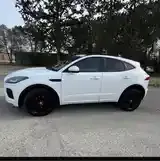 Jaguar E-Pace 2018 photo 2