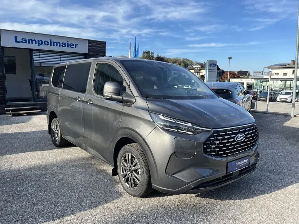 Ford Tourneo Custom