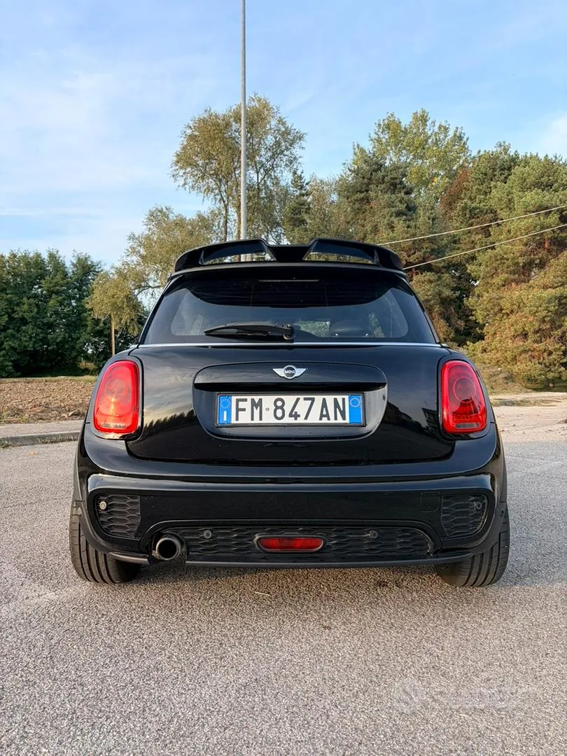 Mini Mini Cooper 2018 photo 2