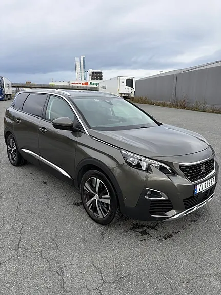 Peugeot 5008 2019 photo 3