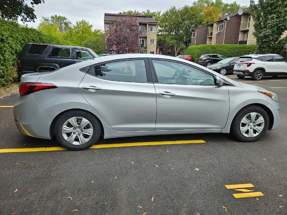 Hyundai Elantra 2014 photo 2