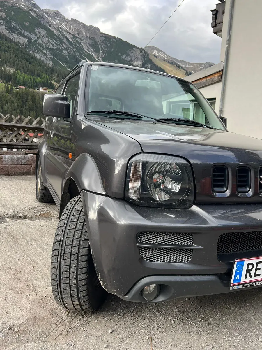 Suzuki Jimny 2012 photo 3