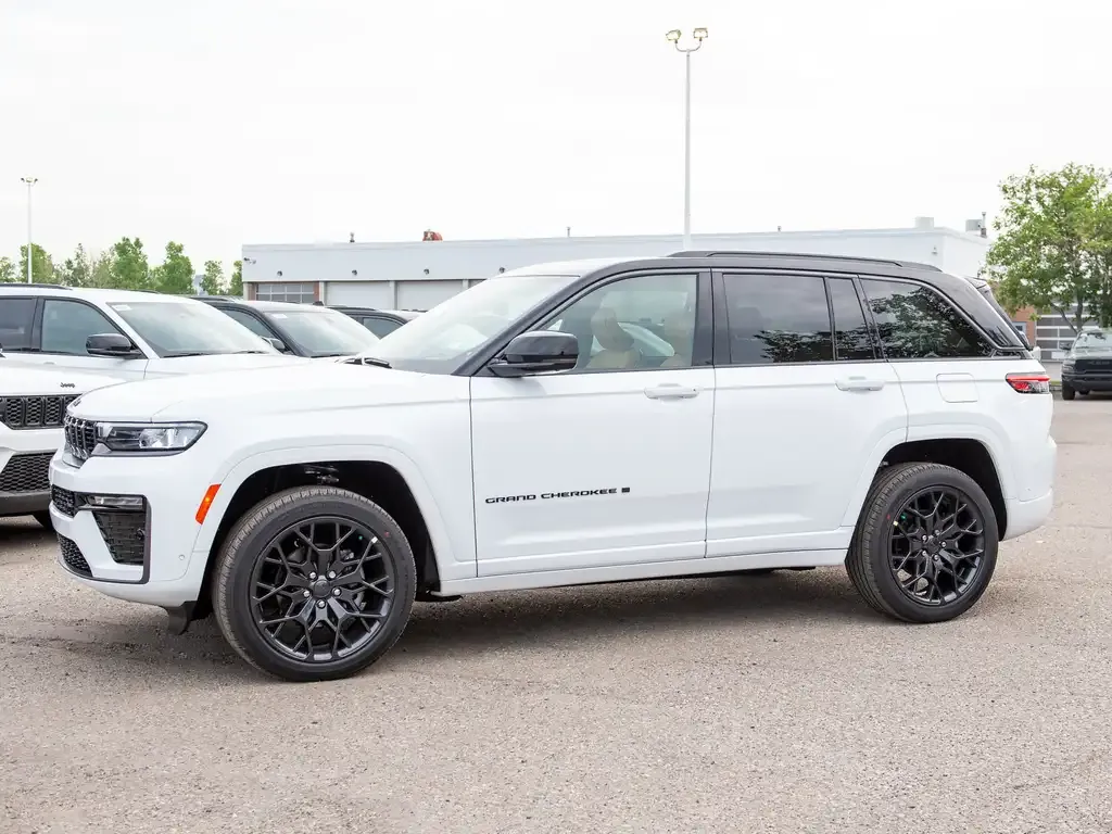 Jeep Grand Cherokee 2026 photo 2