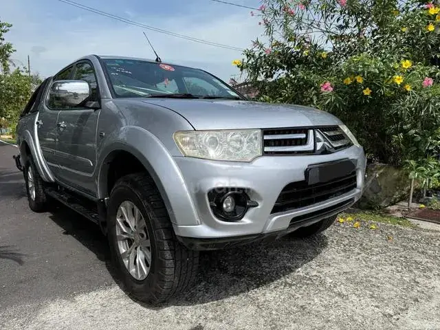 Mitsubishi Triton