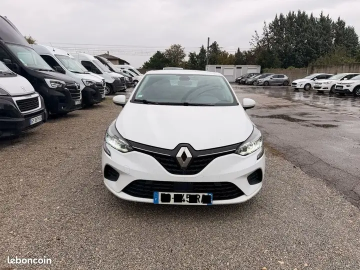Renault Clio 2020 photo 2