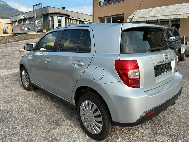 Toyota Urban Cruiser 2013 photo 5