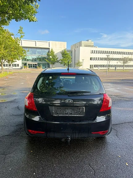 Kia Ceed 2011 photo 4