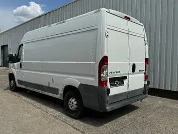 Peugeot Boxer 2010 photo 3