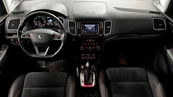 Seat Alhambra 2018 photo 4