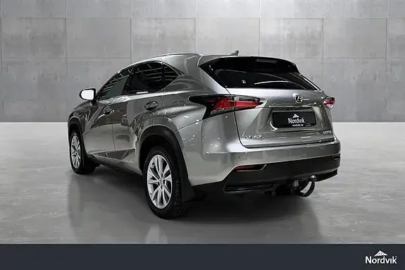 Lexus Nx300H 2015 photo 3