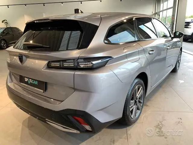 Peugeot 308 2024 photo 5