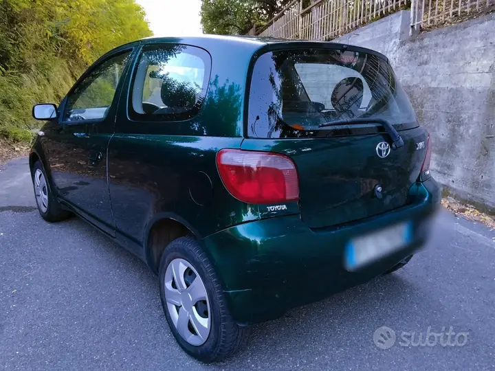 Toyota Yaris 2001 photo 4