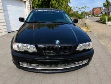 BMW 330I 2002 photo 2