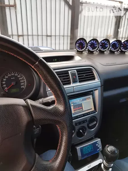 Subaru Impreza 2002 photo 2