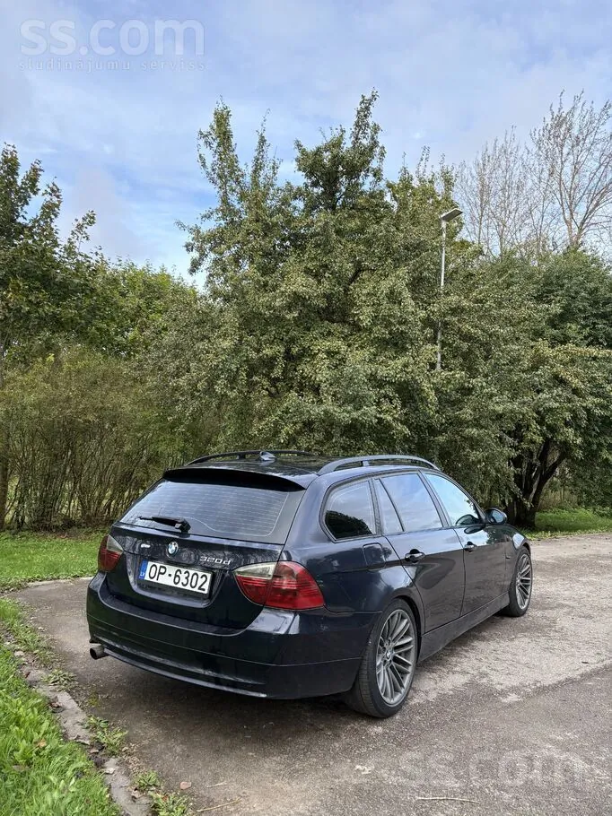 BMW 320 2005 photo 4