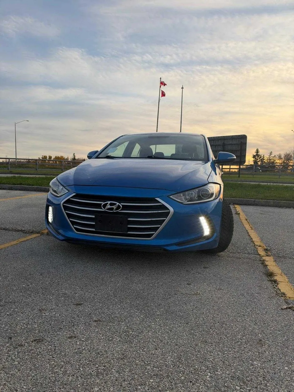 Hyundai Elantra 2018 photo 4