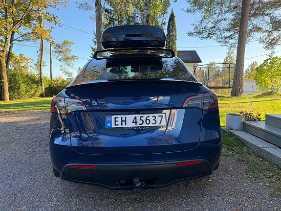 Tesla Model Y 2024 photo 5
