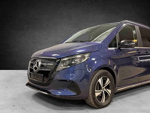 Mercedes-Benz Eqv300