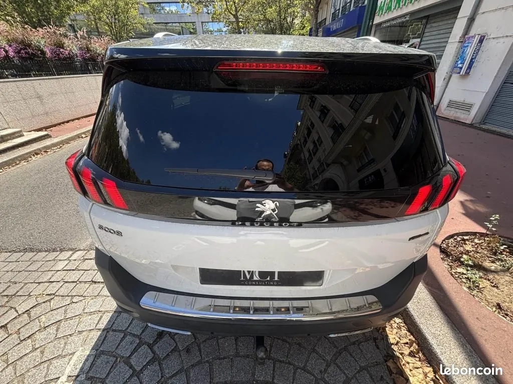 Peugeot 5008 2018 photo 4