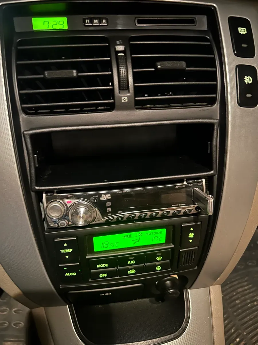 Hyundai Tucson 2008 photo 2