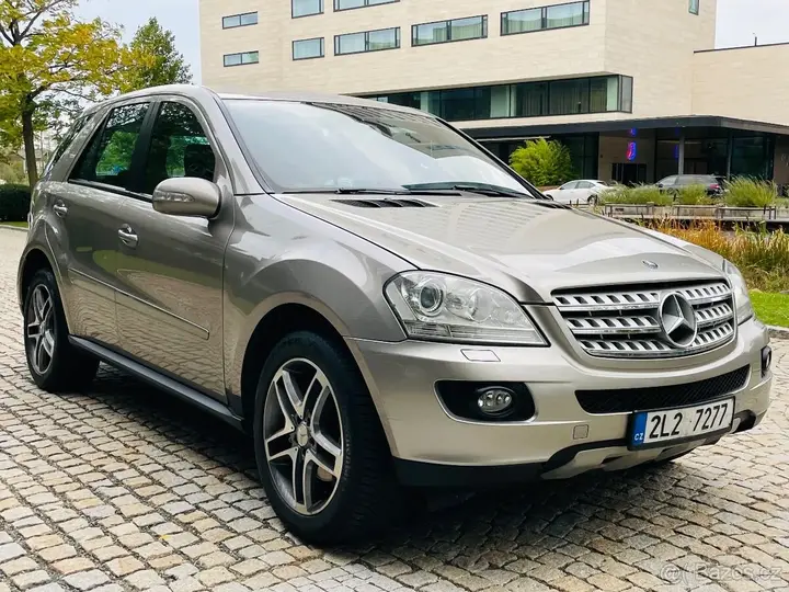 Mercedes-Benz M-Class 2006 photo 4