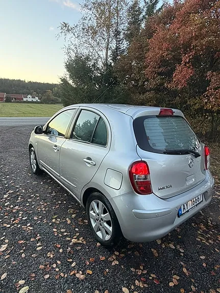 Nissan Micra 2011 photo 5