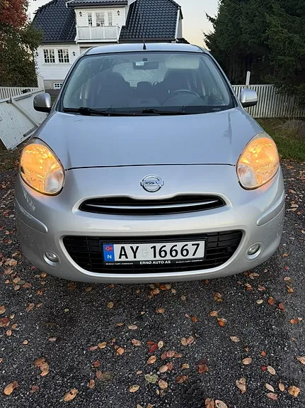 Nissan Micra 2011 photo 2