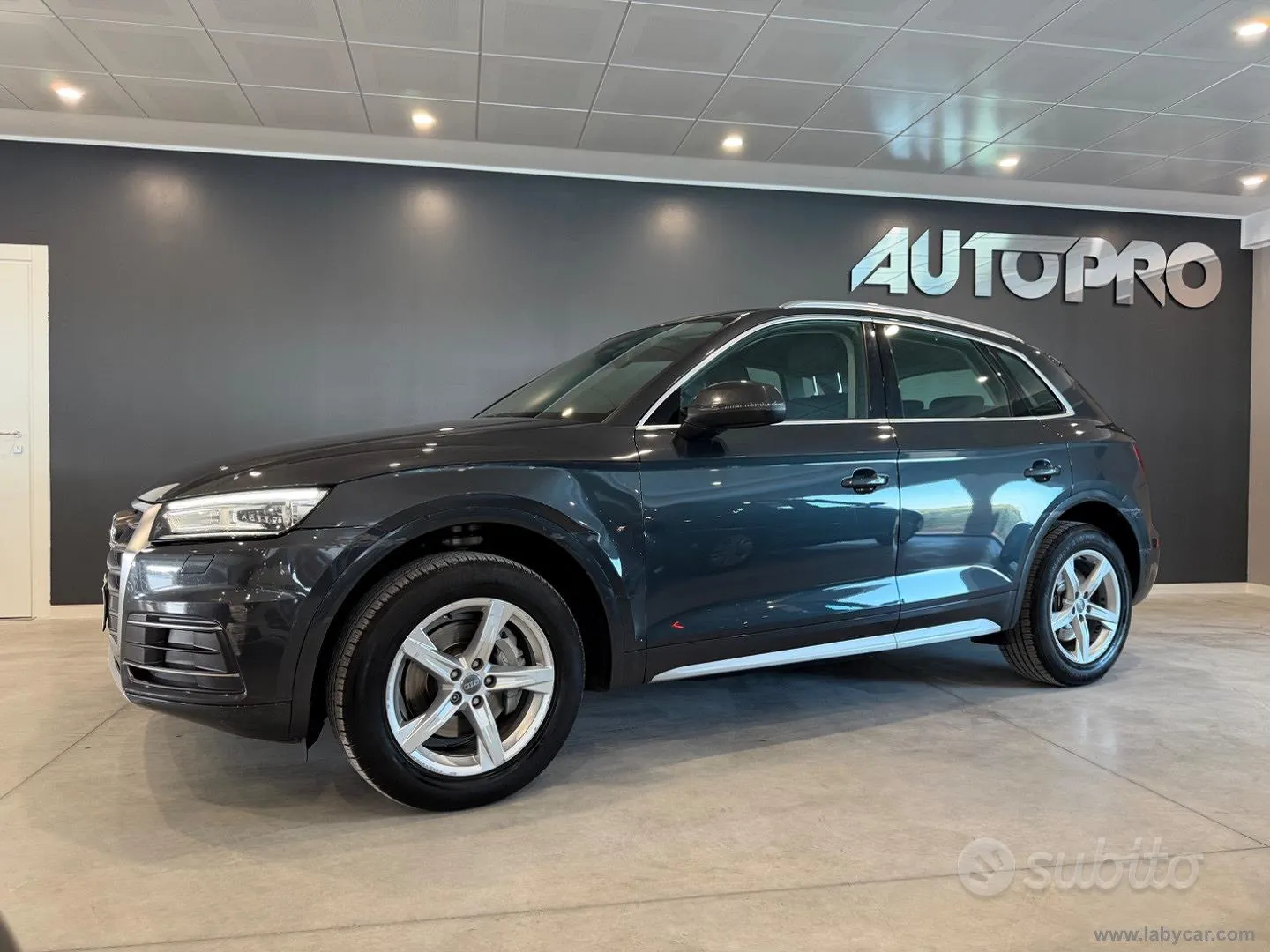 Audi Q5 2018 photo 2
