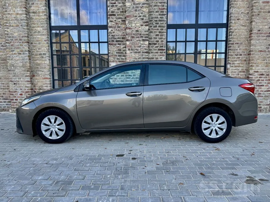 Toyota Corolla 2018 photo 5