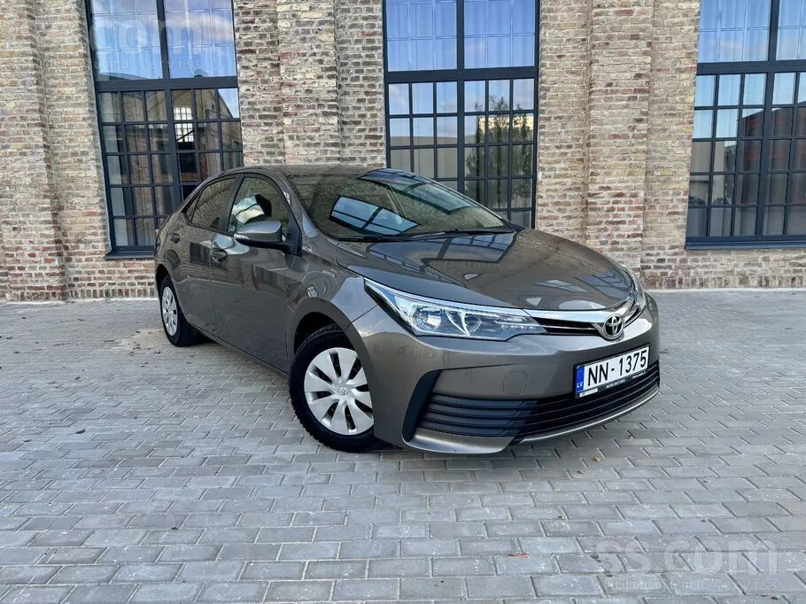 Toyota Corolla 2018 photo 2
