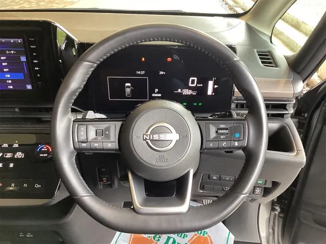 Nissan Serena 2023 photo 3