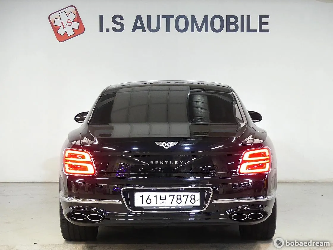 Bentley Flying Spur 2023 photo 3